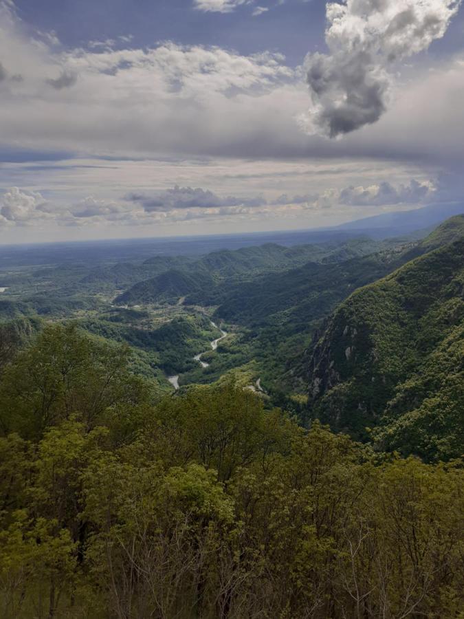 拜塔塔纳洛尔度假屋 Forgaria nel Friuli 外观 照片